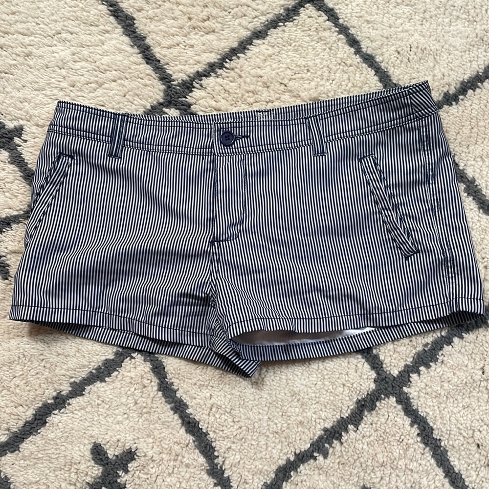 RVCA W size 30 Shorts